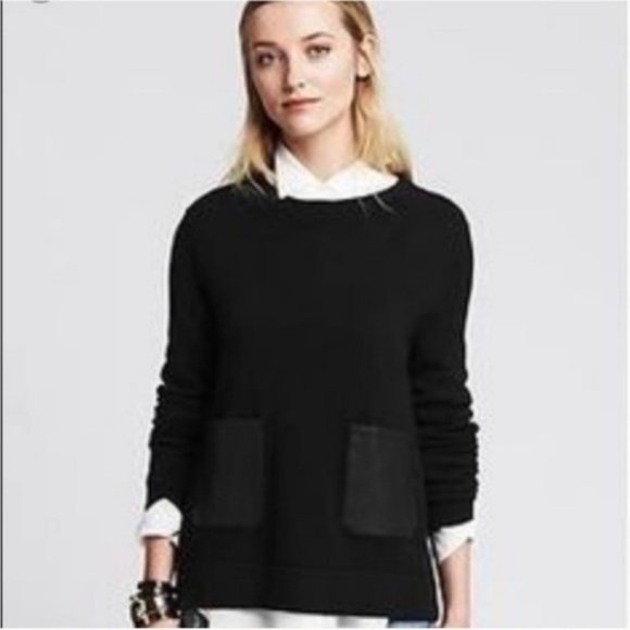 NWT Banana Republic Black Sweater Oversized w/ faux leather pockets - Sz M - Picture 1 of 4